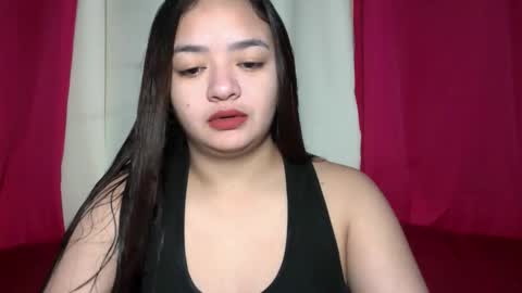 Snapshot of victoriaharper2 chatting on 12/18/25, 07:31 Victoria Harper online show from 12/18/25, 07:31