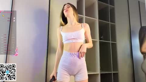 victoriahouston online show from 10/13/25, 07:30