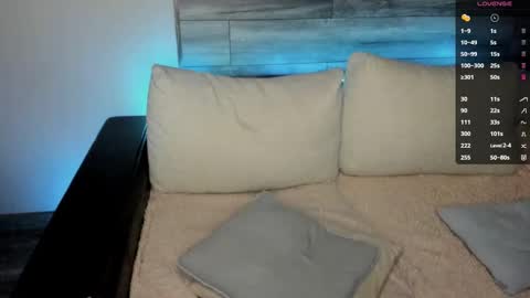 Victoria online show from 09/13/25, 11:37