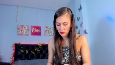 Victoria Larson - Independient Model online show from 11/06/25, 09:37