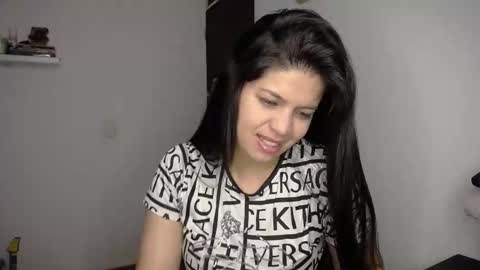 victorialg online show from 11/13/25, 08:19