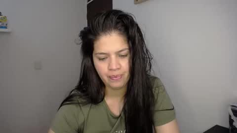 victorialg online show from 12/17/25, 09:10