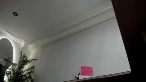 Snapshot of victoriapaker chatting on 01/19/26, 11:25 victoriapaker online show from 01/19/26, 11:25