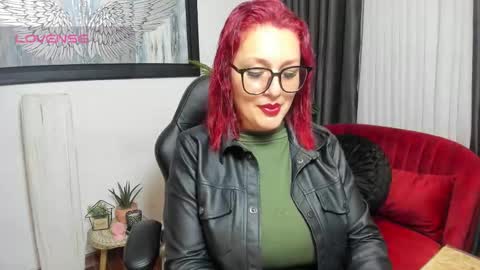 Snapshot of victoriapaker chatting on 03/06/26, 11:39 victoriapaker online show from 03/06/26, 11:39