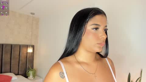 Maria Victoria online show from 01/03/25, 10:41