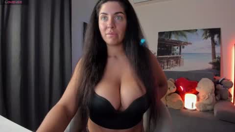 Viktoria online show from 06/17/26, 05:36