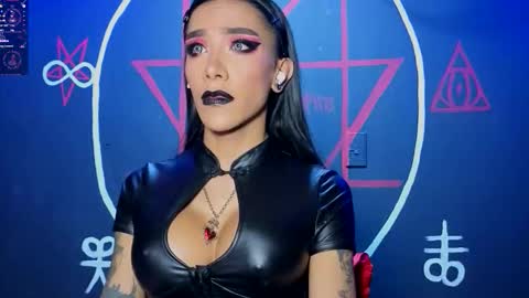 Victoria Vampire online show from 10/09/25, 09:57