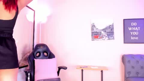 Victoriazans online show from 07/25/26, 11:41