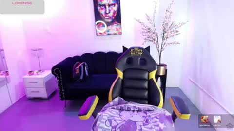 Victoria.  online show from 06/14/26, 12:07