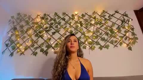 Snapshot of victoriia_rose_ chatting on 01/12/26, 08:58 victoriia_rose_ online show from 01/12/26, 08:58
