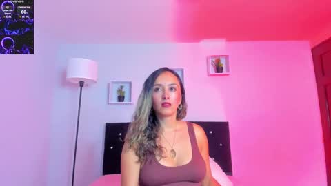 Snapshot of victoriia_rose_ chatting on 05/09/26, 02:33 victoriia_rose_ online show from 05/09/26, 02:33