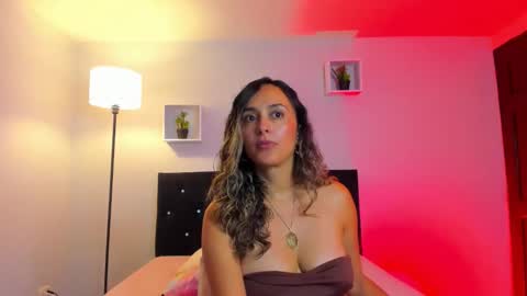 Snapshot of victoriia_rose_ chatting on 05/11/26, 04:04 victoriia_rose_ online show from 05/11/26, 04:04