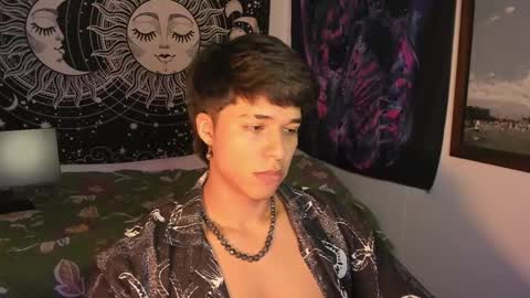 Snapshot of victorino_jhonson chatting on 01/11/25, 04:16 Victorino Jhonson online show from 01/11/25, 04:16