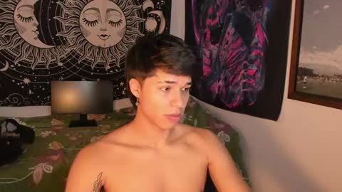 Snapshot of victorino_jhonson chatting on 01/12/25, 05:01 Victorino Jhonson online show from 01/12/25, 05:01