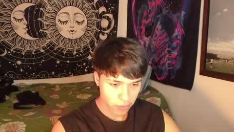 Snapshot of victorino_jhonson chatting on 01/15/25, 05:15 Victorino Jhonson online show from 01/15/25, 05:15