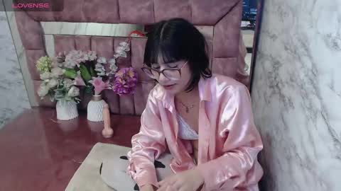 Snapshot of victorycat_v chatting on 06/09/26, 03:12 Live 1000pm 600am COLOMBIAN HOUR online show from 06/09/26, 03:12