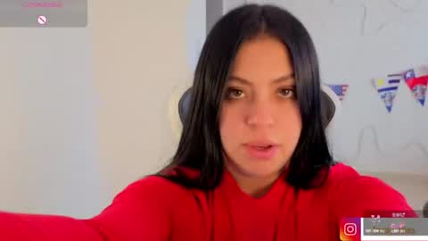 V  I C  T O R I A  online show from 07/16/26, 08:48