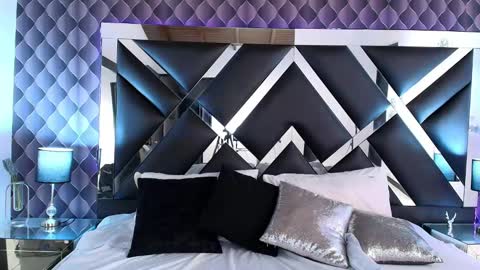 victtoria lee online show from 02/10/25, 07:17