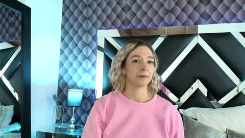 victtoria lee online show from 02/12/25, 02:35