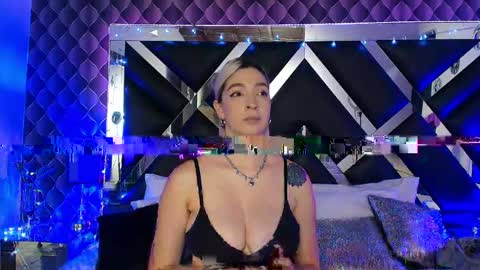 victtoria lee online show from 05/06/26, 09:42