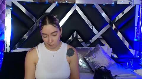 victtoria lee online show from 05/11/26, 07:11