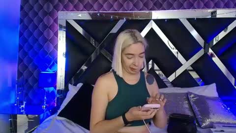 victtoria lee online show from 07/21/26, 07:38
