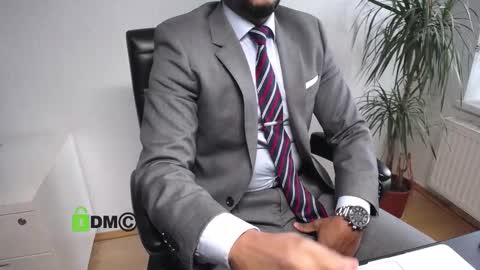 Snapshot of videocamm chatting on 02/16/26, 12:01 videocamm online show from 02/16/26, 12:01