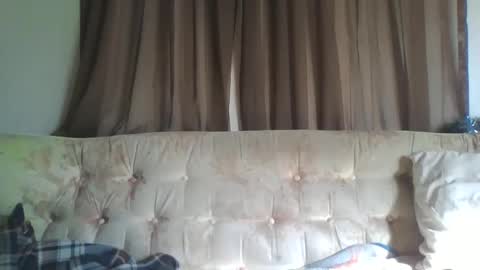 vids1977 online show from 10/04/25, 04:27