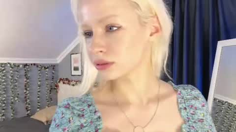 Eva online show from 07/04/26, 11:05