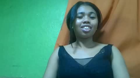 Snapshot of vierge28430 chatting on 06/05/26, 07:25 vierge28430 online show from 06/05/26, 07:25