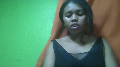 Snapshot of vierge28430 chatting on 06/06/26, 04:23 vierge28430 online show from 06/06/26, 04:23