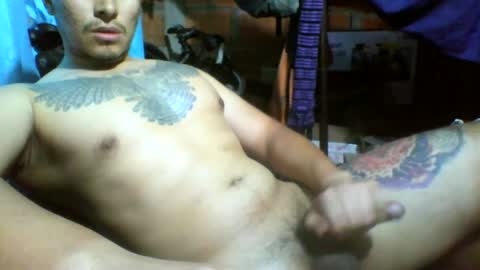Snapshot of viernes1010 chatting on 06/19/26, 01:26 viernes1010 online show from 06/19/26, 01:26