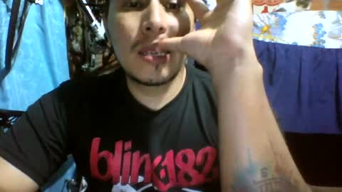 Snapshot of viernes1010 chatting on 06/20/26, 02:58 viernes1010 online show from 06/20/26, 02:58