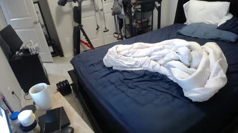 Snapshot of vietnamese23 chatting on 12/21/24, 12:42 wonderful online show from 12/21/24, 12:42