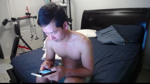 Snapshot of vietnamese23 chatting on 01/04/25, 12:49 wonderful online show from 01/04/25, 12:49