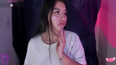 Snapshot of viioleett_cum chatting on 12/04/25, 04:16 viioleett_cum online show from 12/04/25, 04:16