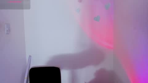 Snapshot of viioleett_cum chatting on 02/13/26, 01:40 viioleett_cum online show from 02/13/26, 01:40