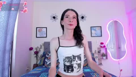 Violet online show from 05/12/26, 09:12