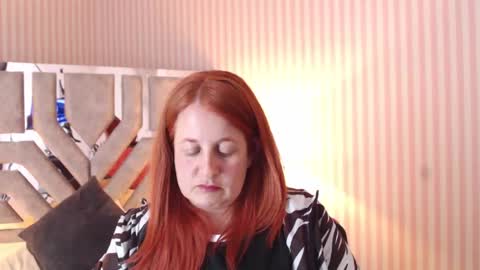 Violeta online show from 12/31/24, 03:34