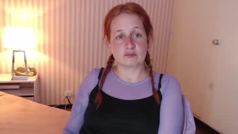 Violeta online show from 01/10/25, 02:25