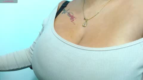 Snapshot of viiolleta chatting on 02/04/26, 12:22 viioleta online show from 02/04/26, 12:22