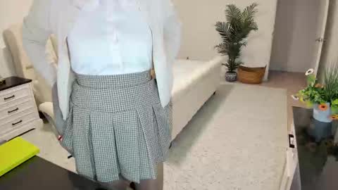 Snapshot of vika7333 chatting on 03/14/26, 10:32 Ukrainian-woman online show from 03/14/26, 10:32