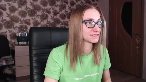 Vika online show from 12/17/24, 11:49
