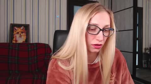 Vika online show from 10/09/25, 11:19