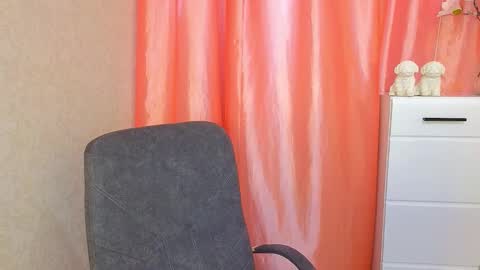 Snapshot of vikasoul chatting on 11/07/25, 09:42 Vika online show from 11/07/25, 09:42