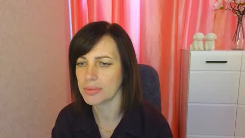 Snapshot of vikasoul chatting on 11/13/25, 10:14 Vika online show from 11/13/25, 10:14