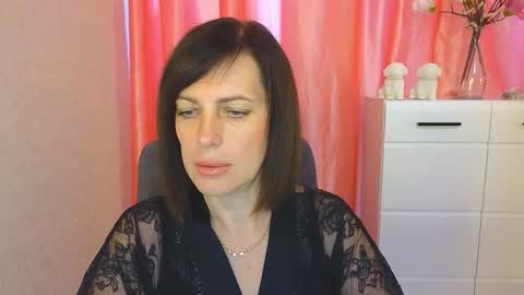 Snapshot of vikasoul chatting on 11/14/25, 10:03 Vika online show from 11/14/25, 10:03