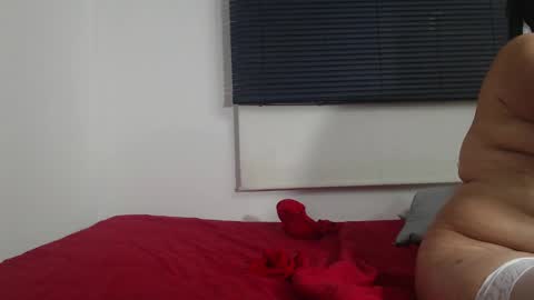 Viki Mom  online show from 01/06/25, 06:14