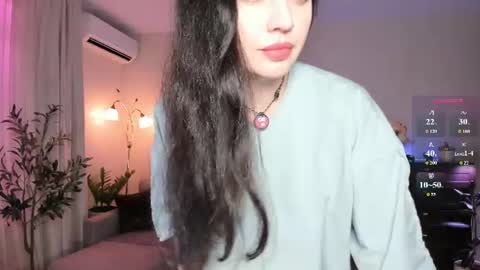 Viki Bellson online show from 06/13/26, 07:23