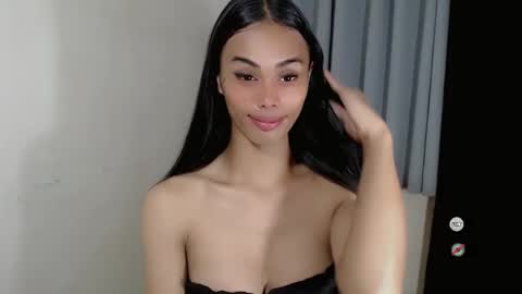 vikkylustfull online show from 02/18/25, 08:59